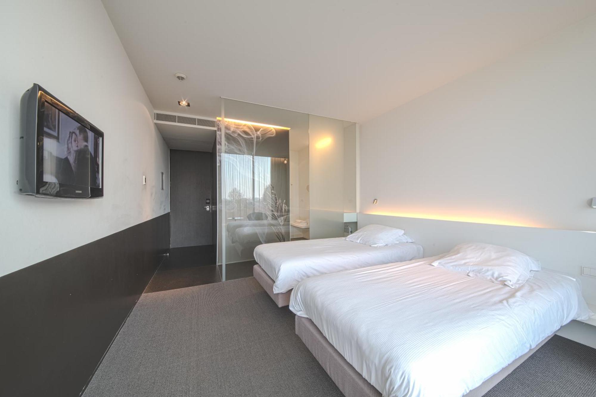 קורטרייק D-Hotel מראה חיצוני תמונה